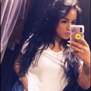 Meet your Posher, Mariela